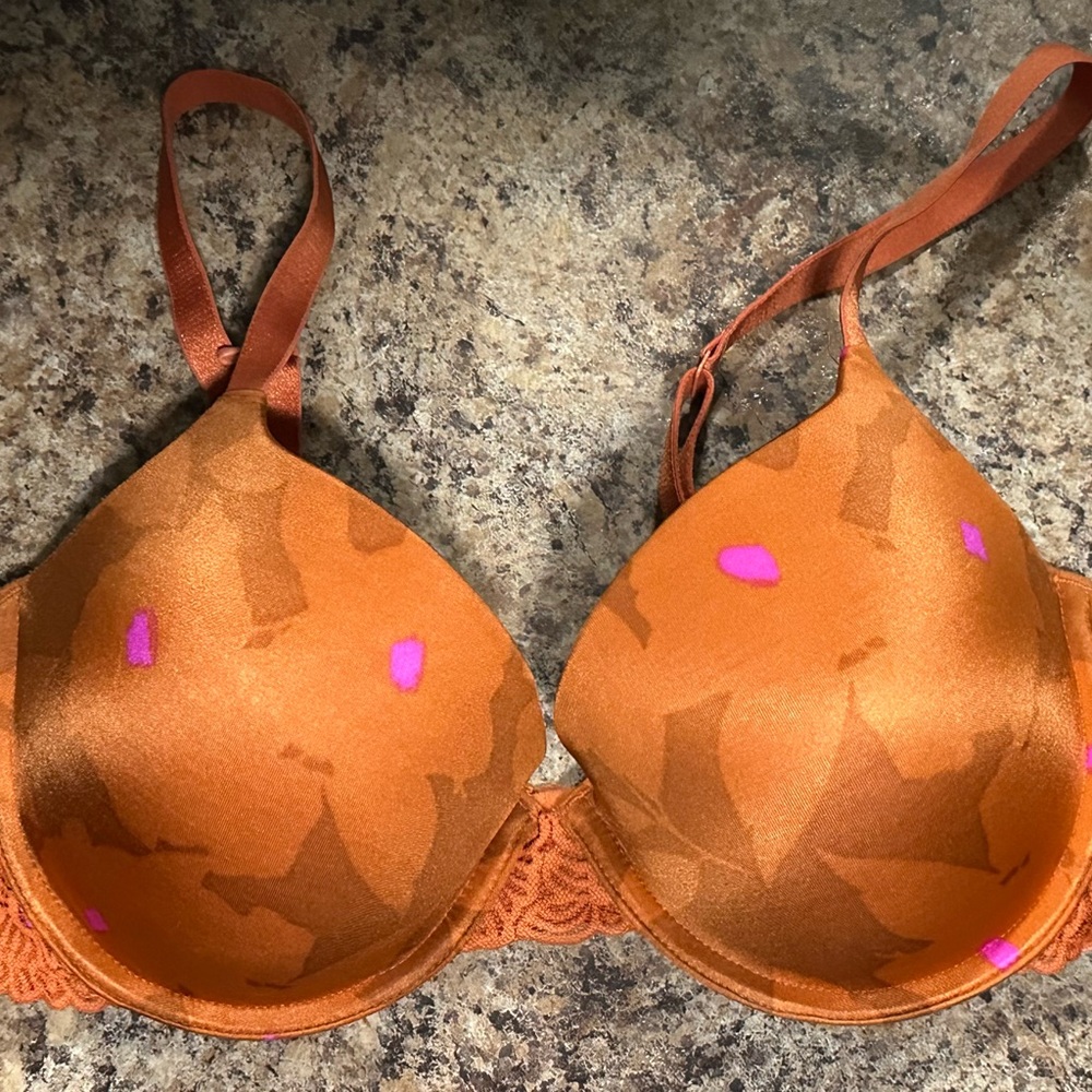 Like New Orange Lace Bra- 34D
